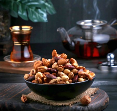 مكسرات مدخنة