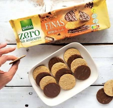 رقائق الشوفان بالشوكولاتة بدون سكر